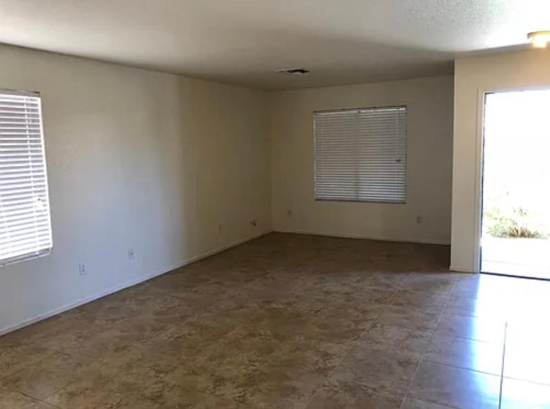 Building Photo - 1293 S Bridgegate Dr