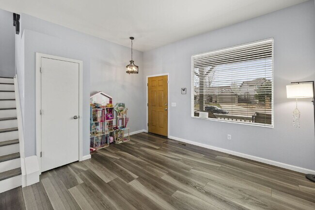 Building Photo - Spacious 4-Bedroom Home with Fenced Yard, 2-Car Garage & Scenic Views in Cheyenne Meadows