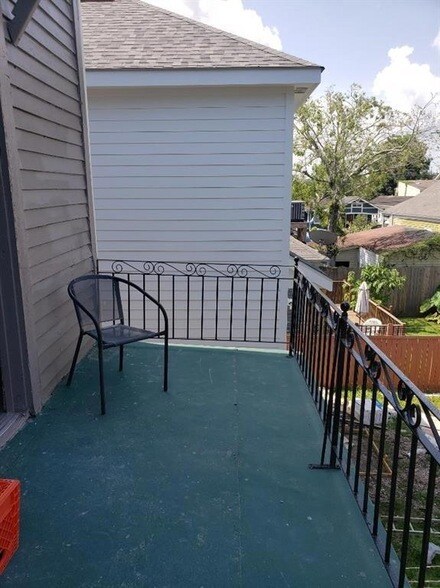 Building Photo - 2216 Jena St