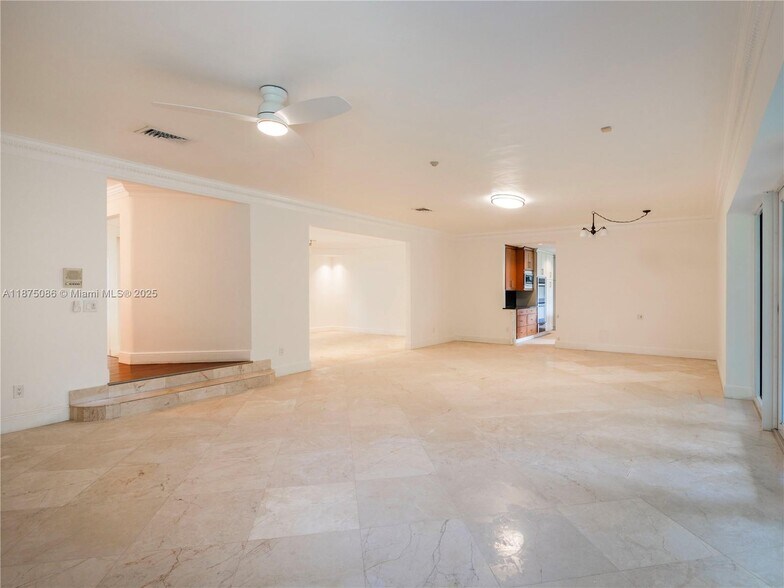 Building Photo - 55 Pinta Rd