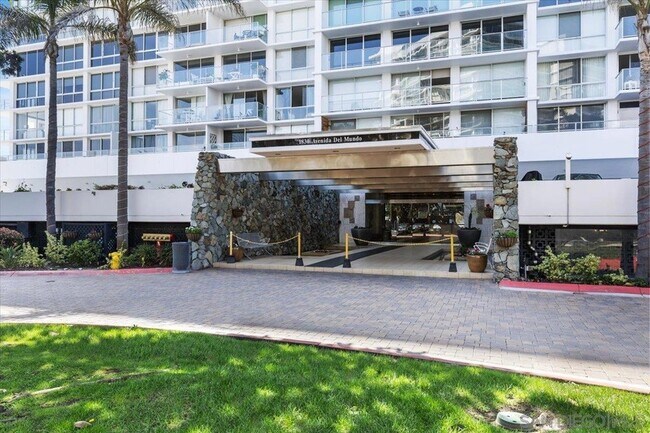 Building Photo - 1830 Avenida Del Mundo