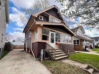 Building Photo - 3 Bedroom Home- Five Points