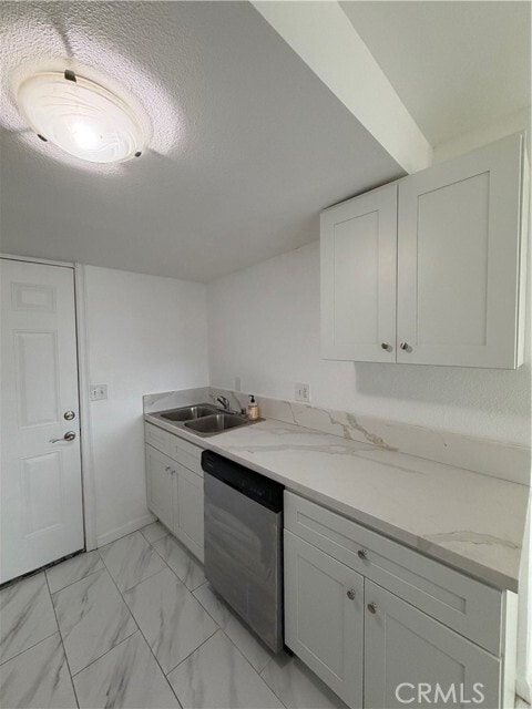 Building Photo - 9395 Mission Blvd