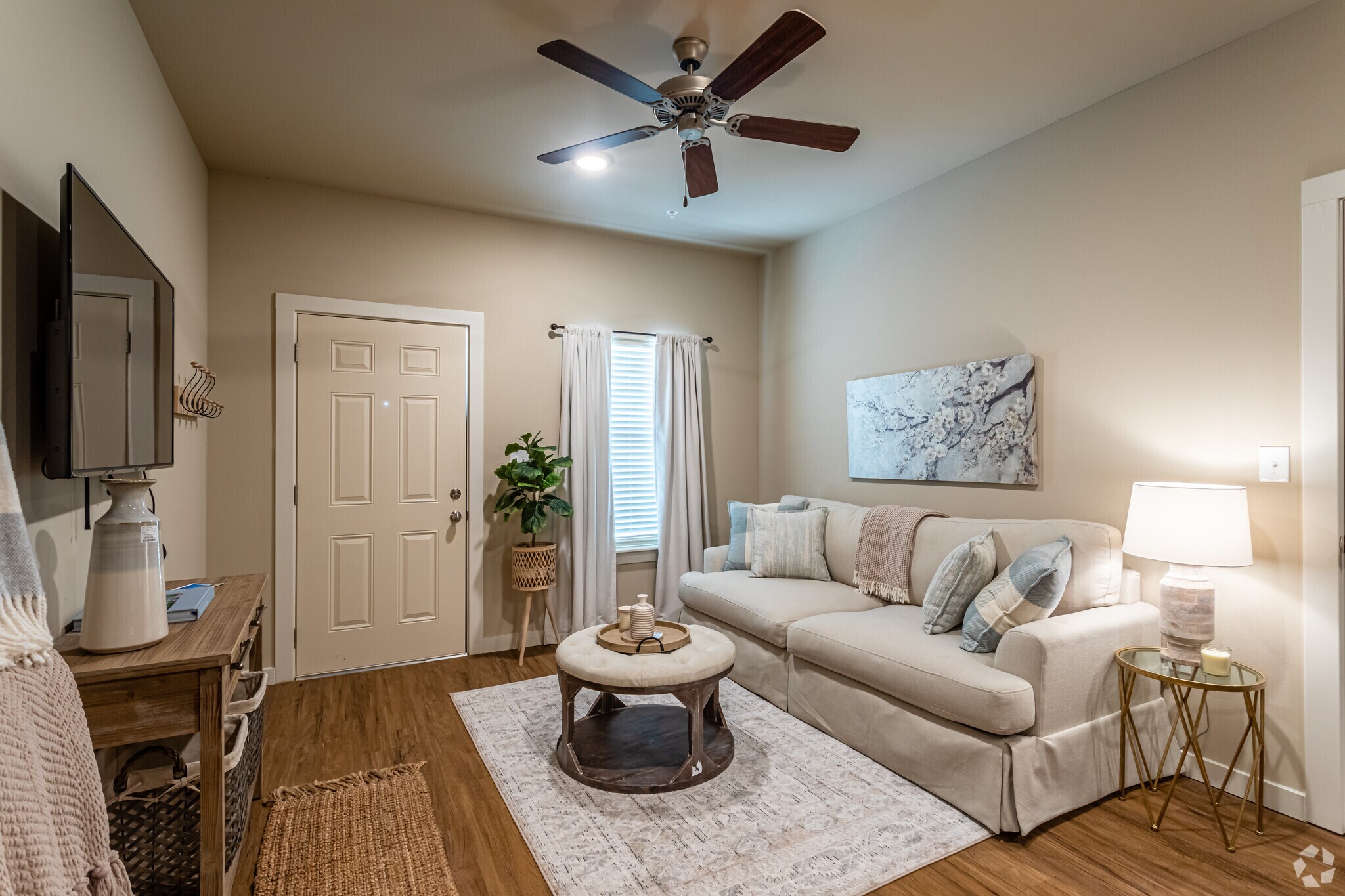 12 Hundred Place 1200 Covington Way Conway AR 72034 Apartment Finder