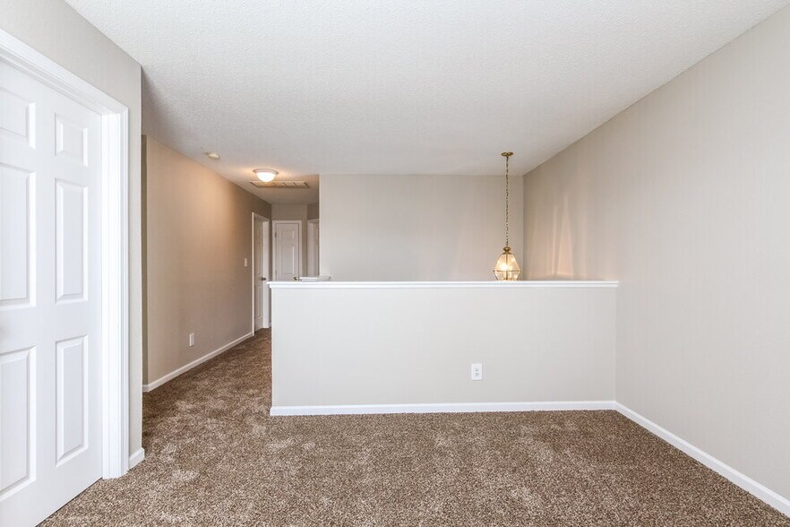 Building Photo - 3348 Blue Ash Ln