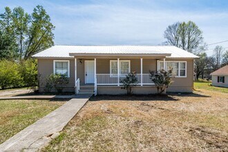 Building Photo - Move-In Ready 3BR/2BA Home in Graysville