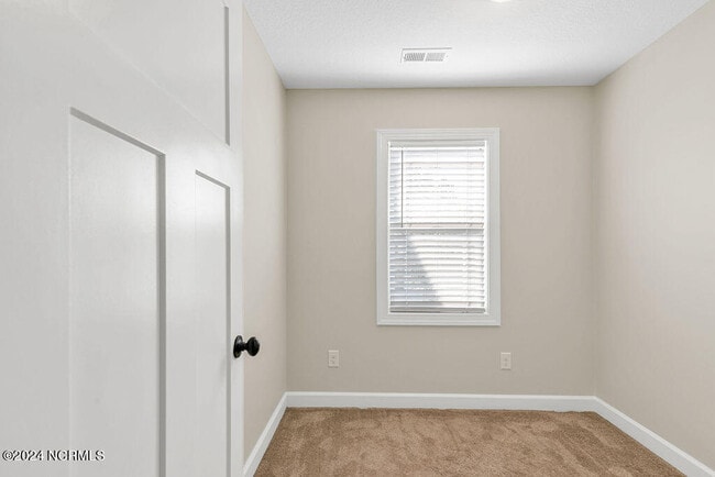 Building Photo - 201 Kenan Lp