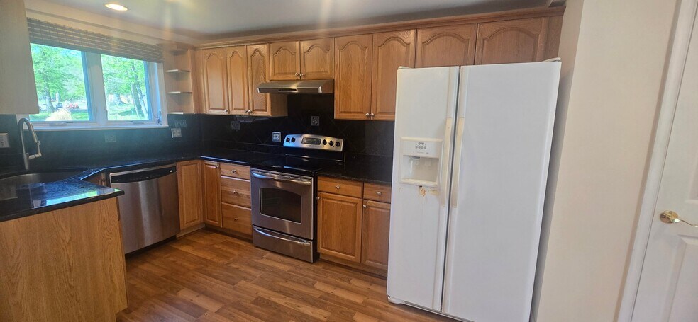 Building Photo - 2834 E Boss Arnold Rd