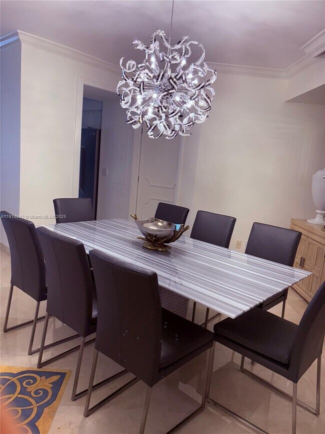 Building Photo - 4779 Collins Ave