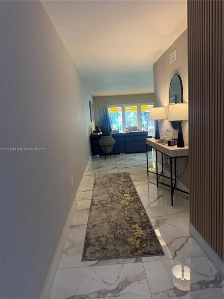 Building Photo - 16430 Briar Patch Pl