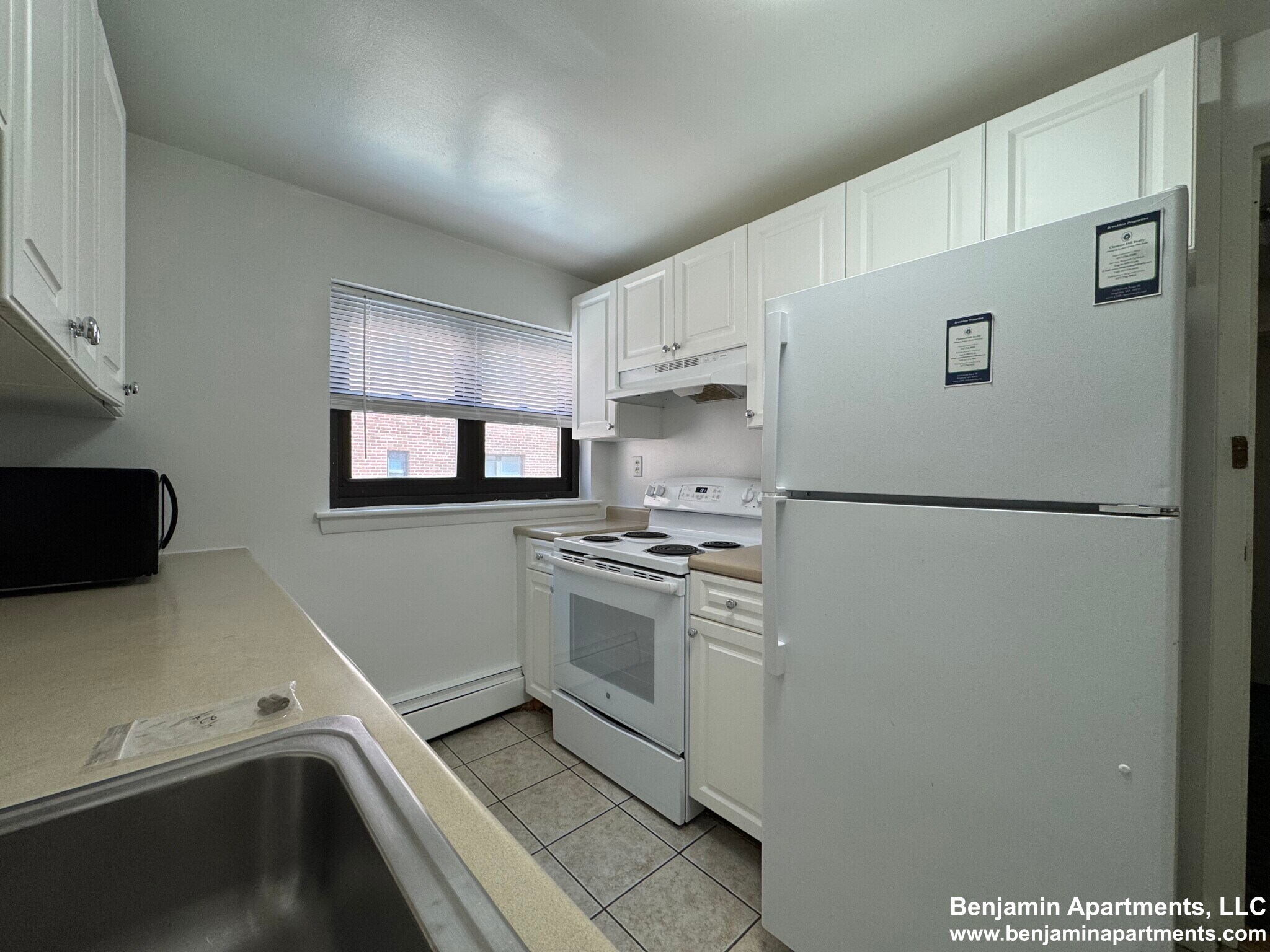 Building Photo - 44 Harvard Ave