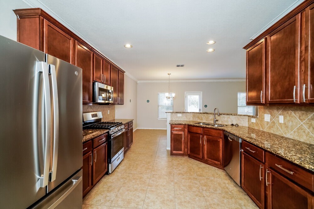 Building Photo - 419 Tequila Ranch