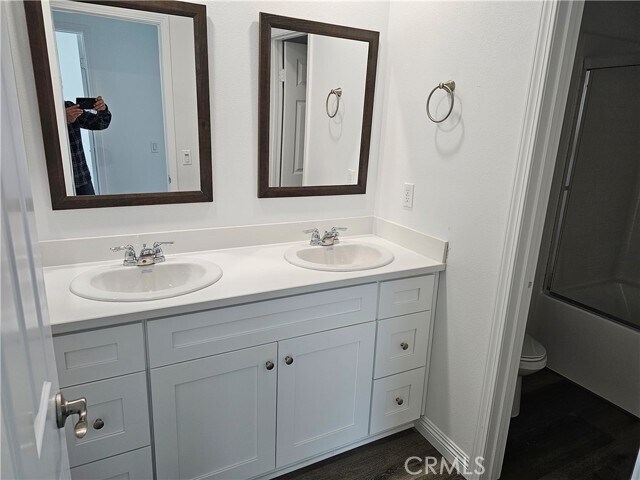 Building Photo - 4725 S Scott Way