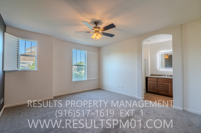Building Photo - Beautiful Townhome in Rocklin Available Now!