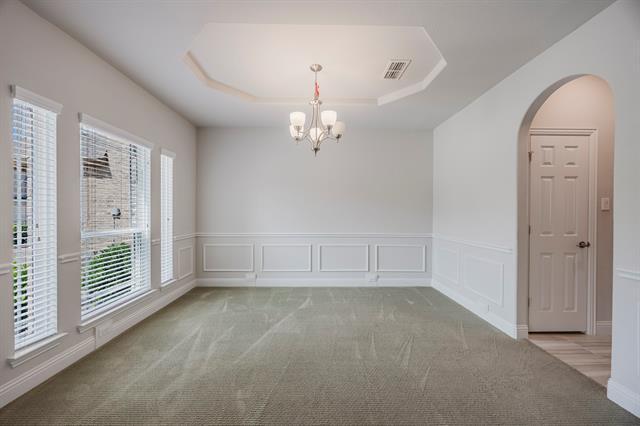 Building Photo - 1217 Hoyt Dr