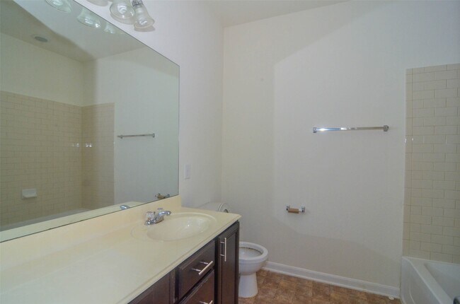 Building Photo - 15207 Keystone Bend Ln