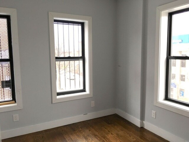 Building Photo - 58-25 Myrtle Ave