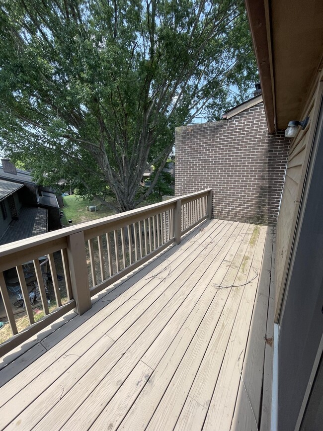Building Photo - 147 Harvest Dr