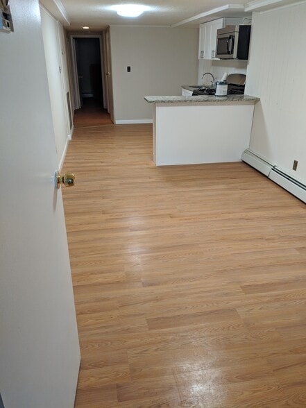 Building Photo - 153 Weigands Ln