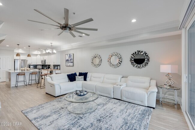 Building Photo - 3827 Mariner Dr