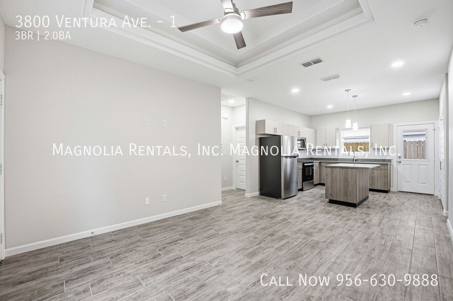 Building Photo - 3800 Ventura Ave