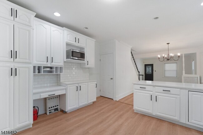 Building Photo - 36 Dunnell Rd