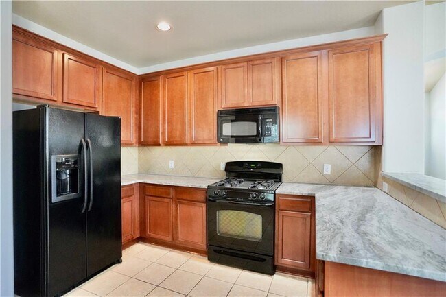 Building Photo - 8712 Wood Stork Dr