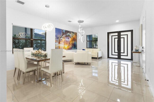 Building Photo - 4335 SW 174th Ave