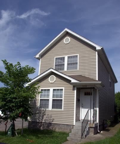 Primary Photo - 210 N 18th St