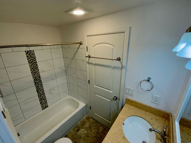 Building Photo - 2-Bedroom, 2-Bathroom End Unit with Covered Balcony