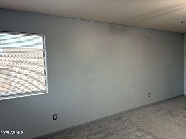 Building Photo - 25550 W Pioneer St