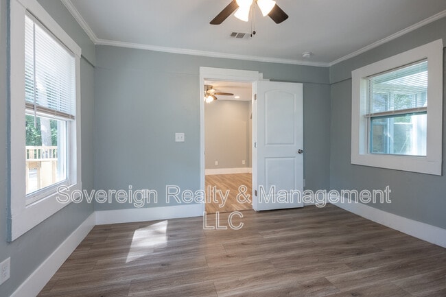Building Photo - 2227 Telhurst St SW