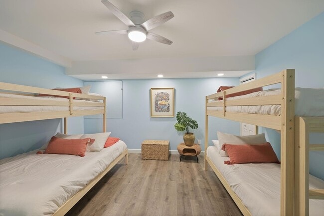 Building Photo - 16 Cedar Trail