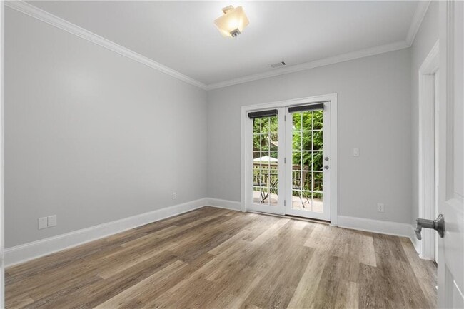 Building Photo - 1531 N Morningside Dr NE