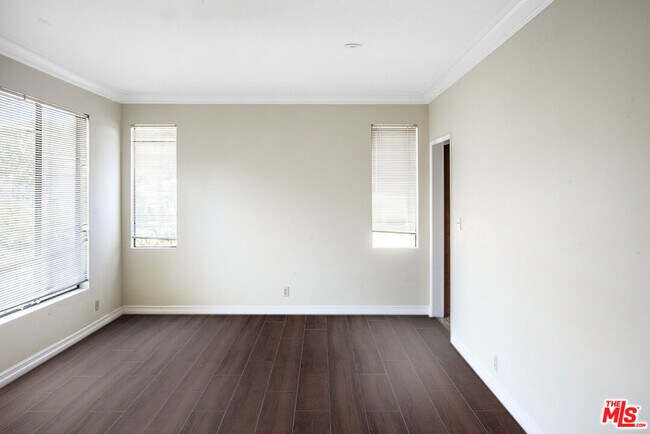 Building Photo - 8300 Regis Way