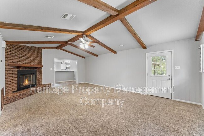 Building Photo - 515 Mitchell Ave