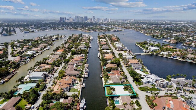 Building Photo - 40 Isla Bahia Dr