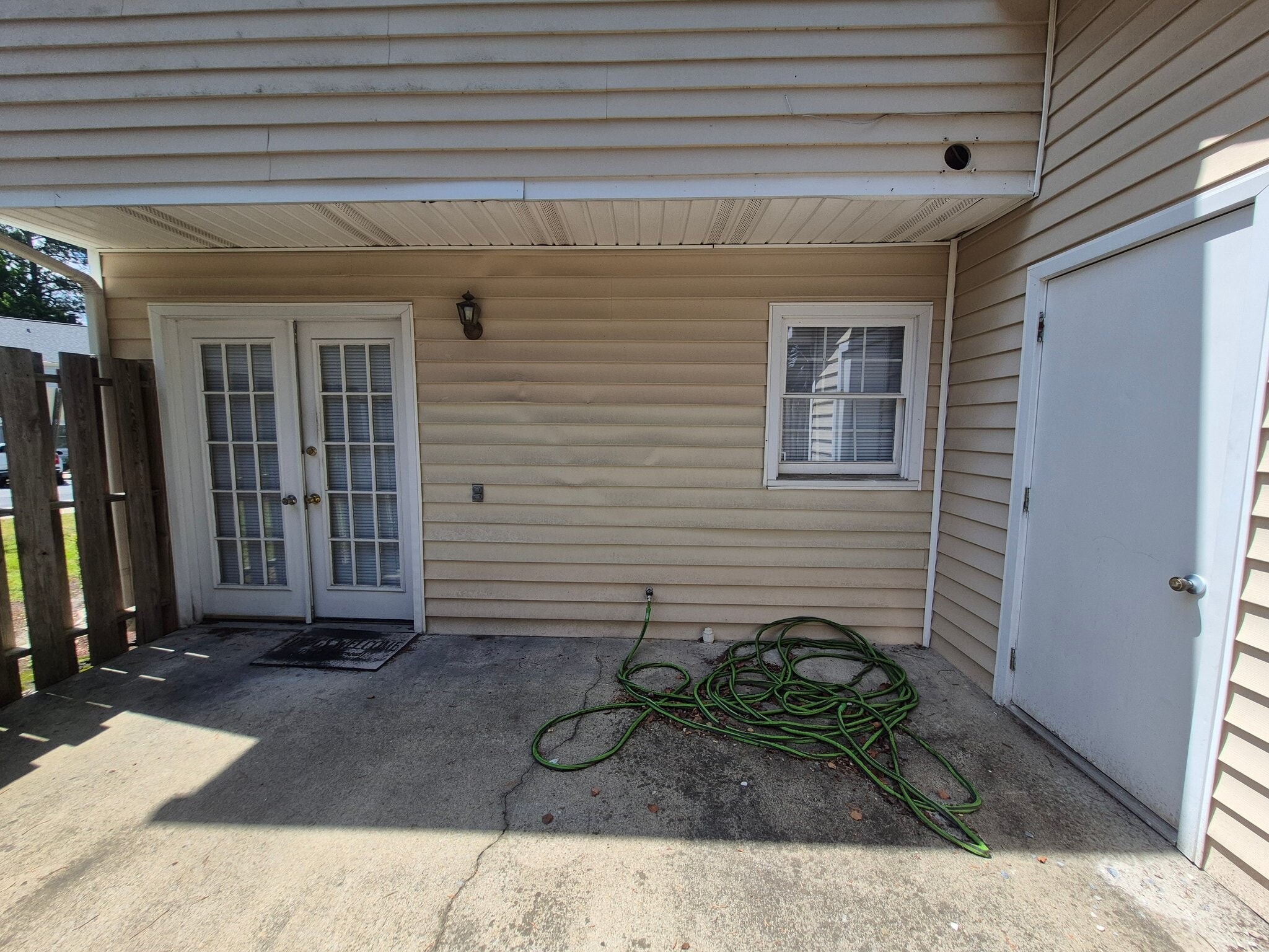 Building Photo - 2909 Cedar Creek Rd