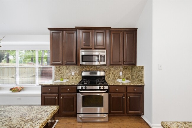 Building Photo - 4303 Wellington Grove Ln