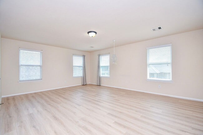 Building Photo - 11819 De Palma Ln