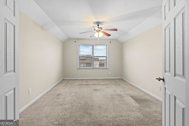 Building Photo - 1209 Heartwood Ave