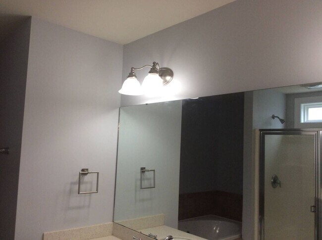 Building Photo - New Bern Family Home 3 bedroom with FROG