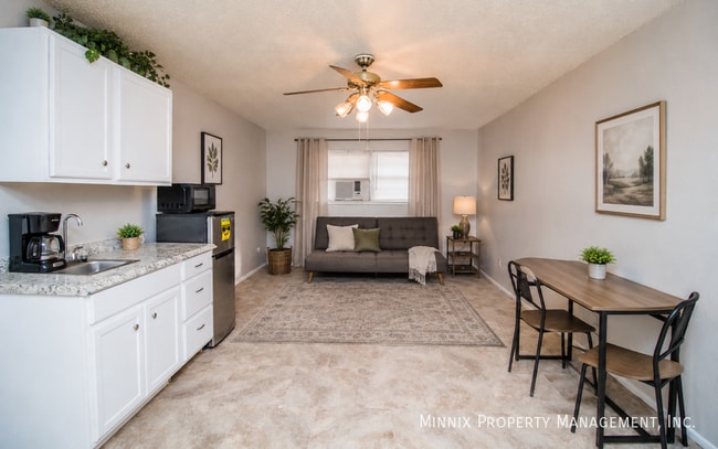 Building Photo - 1615 16th St