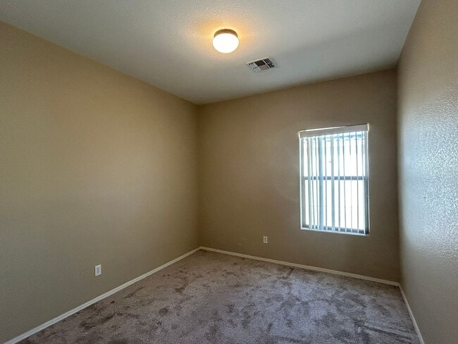 Building Photo - 25758 W Nancy Ln