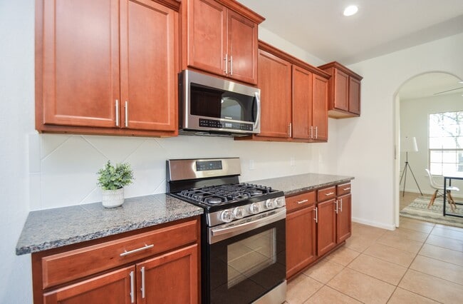 Building Photo - 8906 Hostler Dr