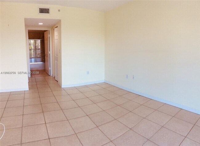 Building Photo - 201 Golden Isles Dr