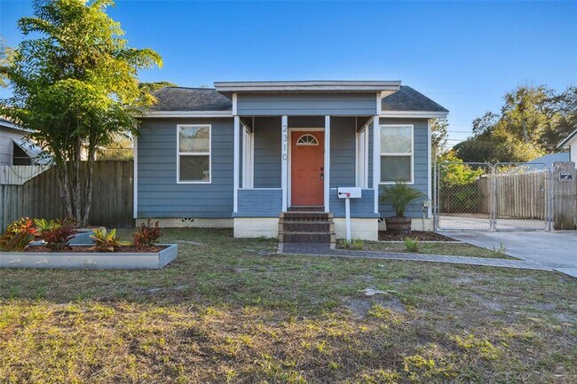 Primary Photo - 2310 30th Ave N