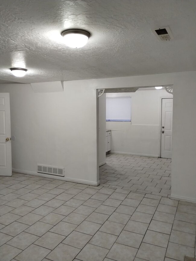 Building Photo - Modern Upgrades in Prime West Valley City ...