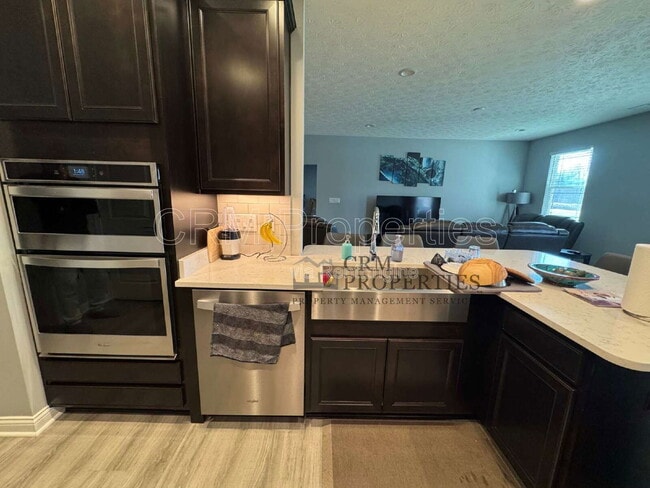 Building Photo - 6336 Filly Cir