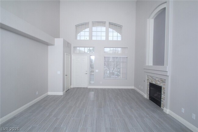 Building Photo - 268 Single Petal St